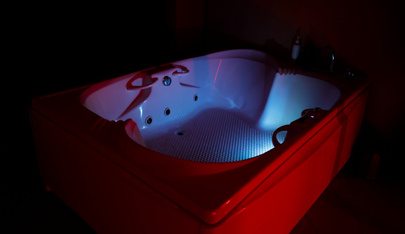 Muzhskoy Spa-Salon "Elit" - Erotic Massage in Chelyabinsk, Russia