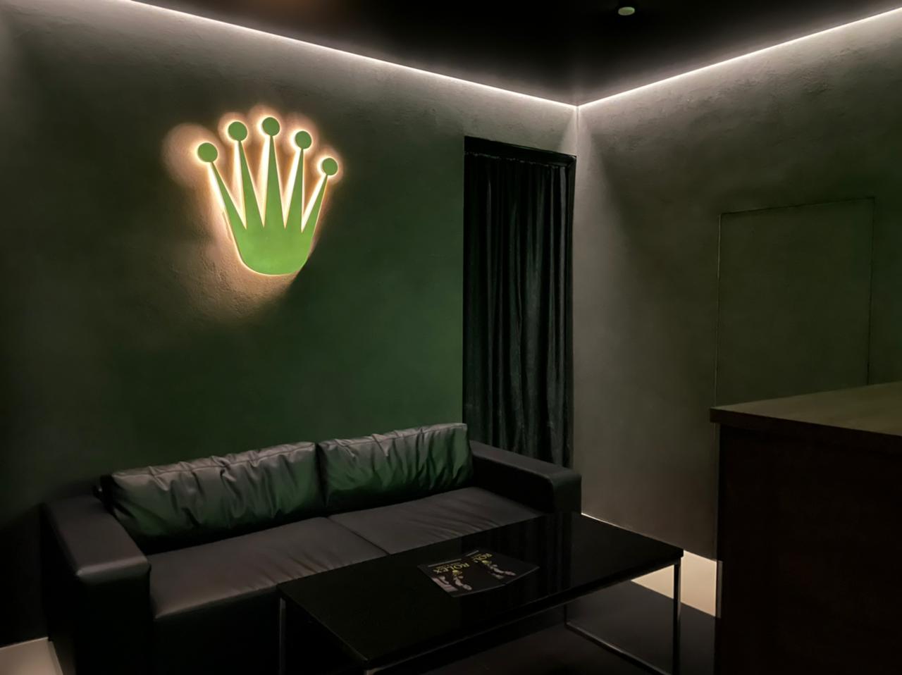 Rolex Men'S Club - Erotic Massage in Chelyabinsk, Russia