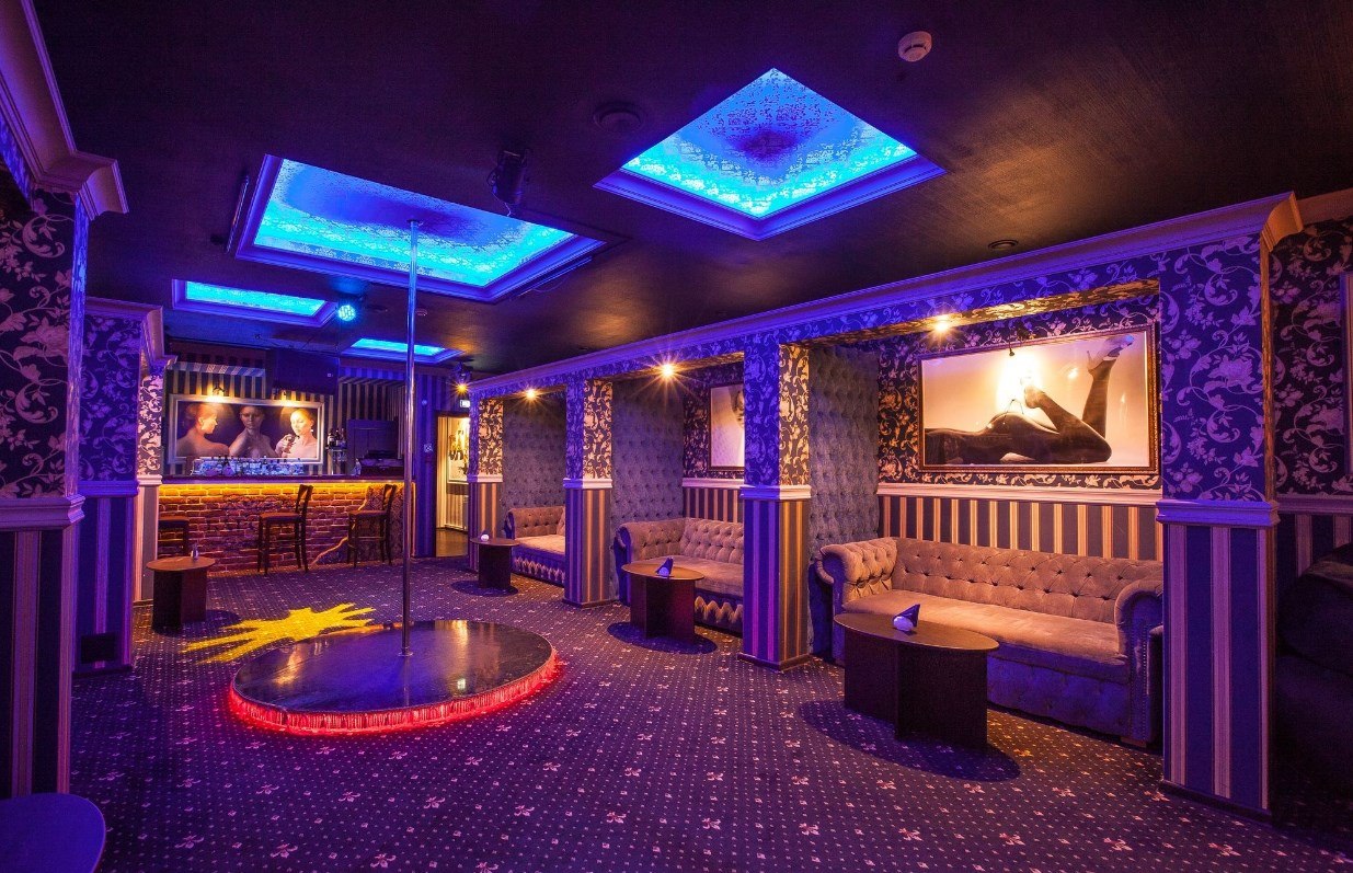 Strip Club Barsuk - Nightclub in Gelendzhik, Russia