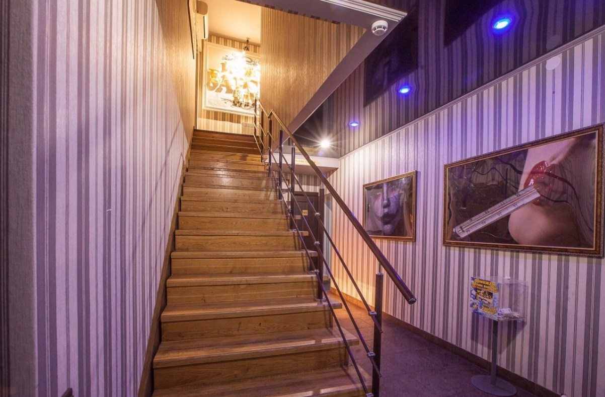 Strip Club Barsuk - Nightclub in Gelendzhik, Russia
