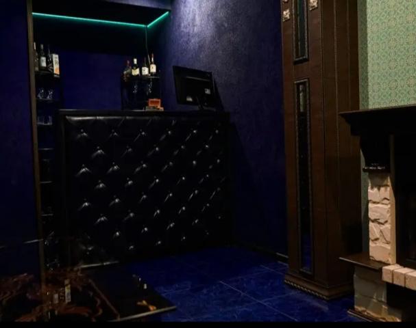 Muzhskoy Klub "Aristokrat" - in ,