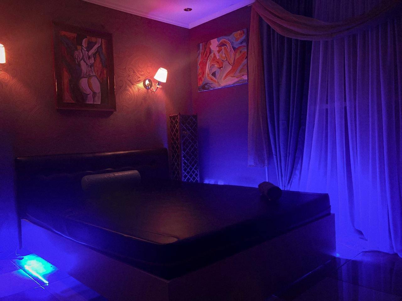Салон Roxy (Salon Roxy) - Erotic Massage in Kaliningrad, Russia