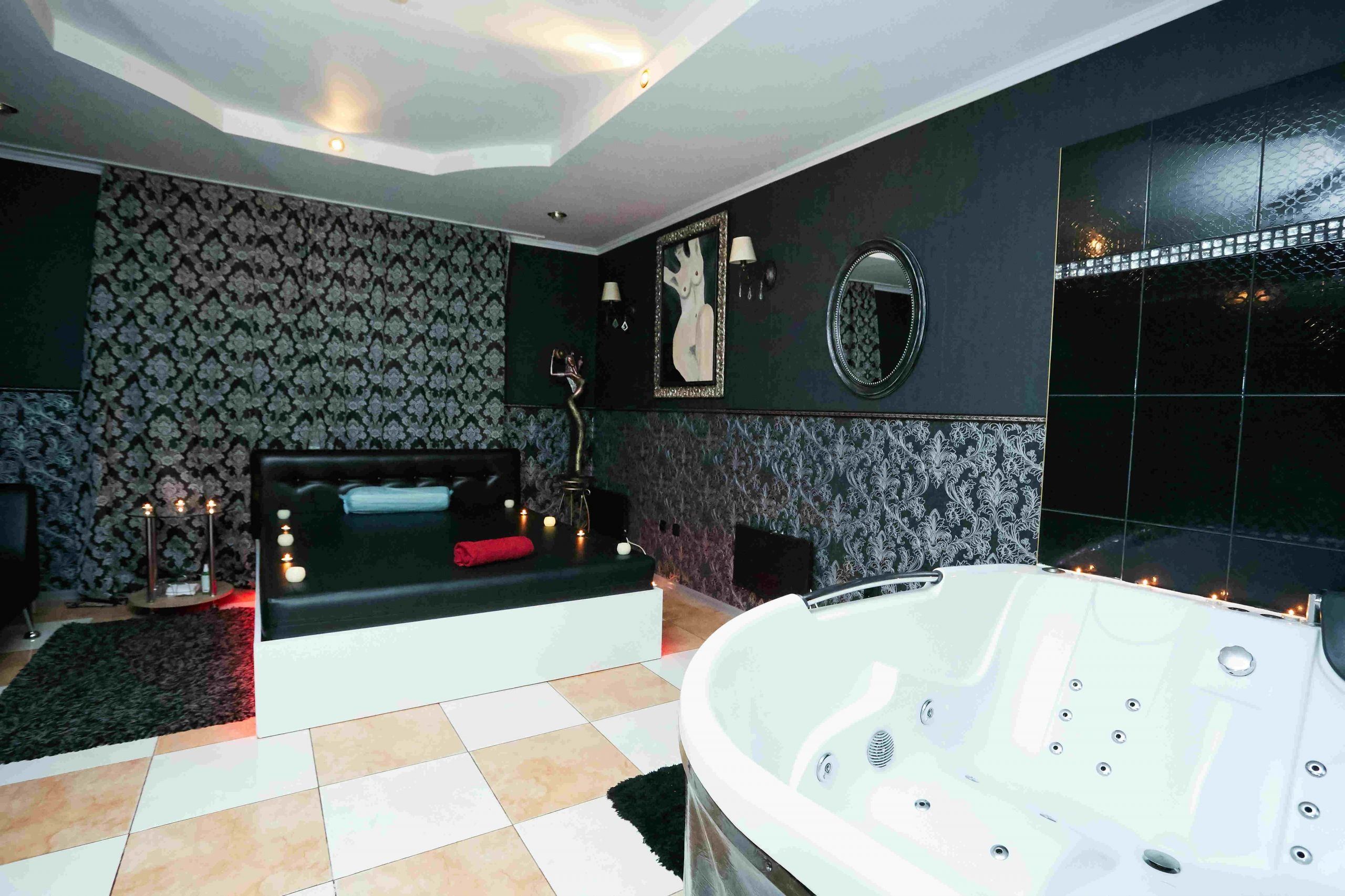 Салон Roxy (Salon Roxy) - Erotic Massage in Kaliningrad, Russia