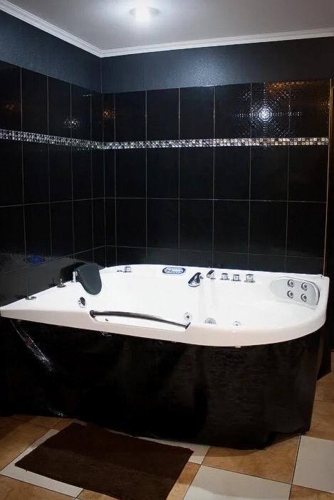 Салон Roxy (Salon Roxy) - Erotic Massage in Kaliningrad, Russia