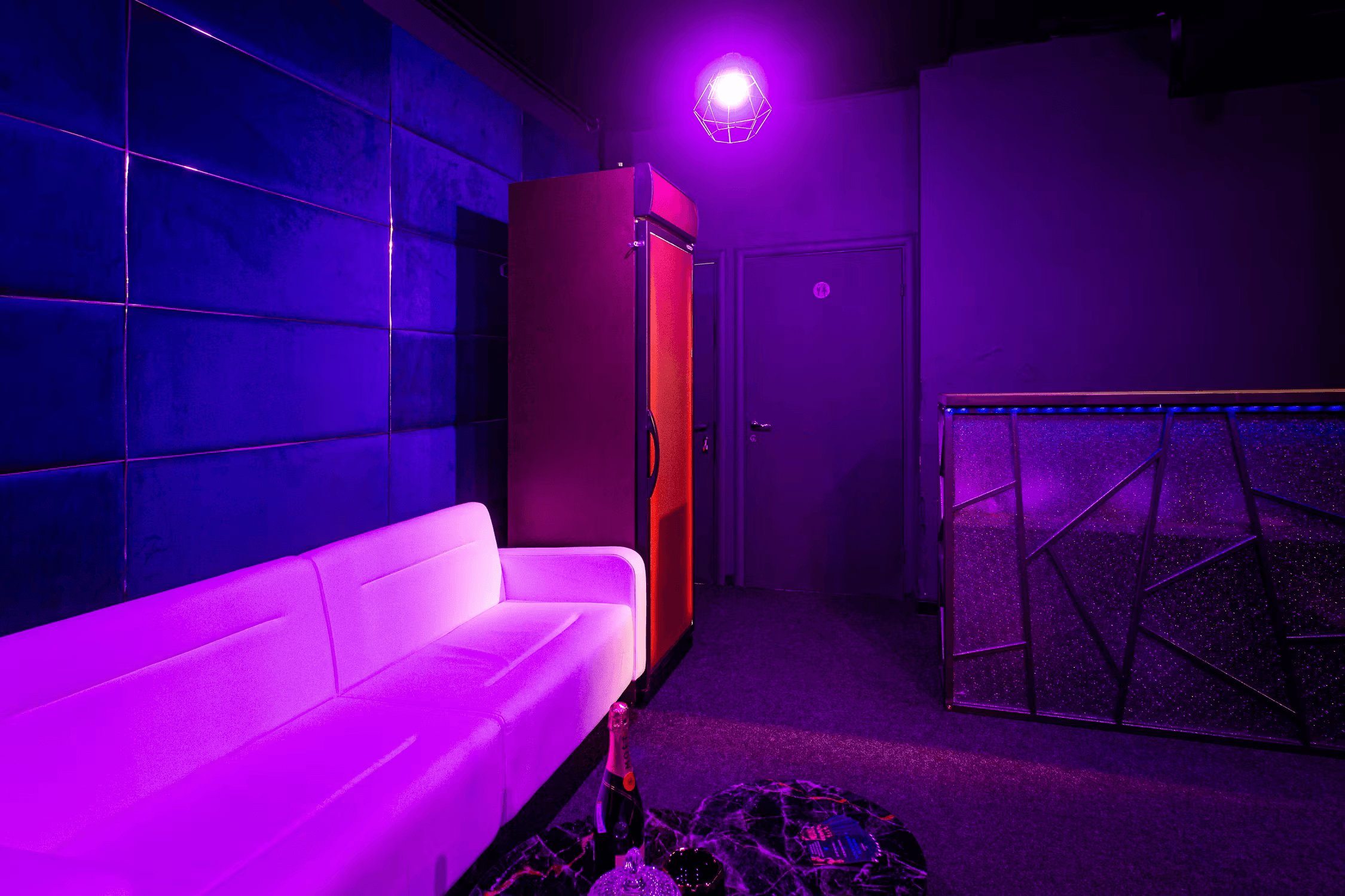 Diamond's Men's Club (Kazan) - Erotic Massage in Kazan, Russia