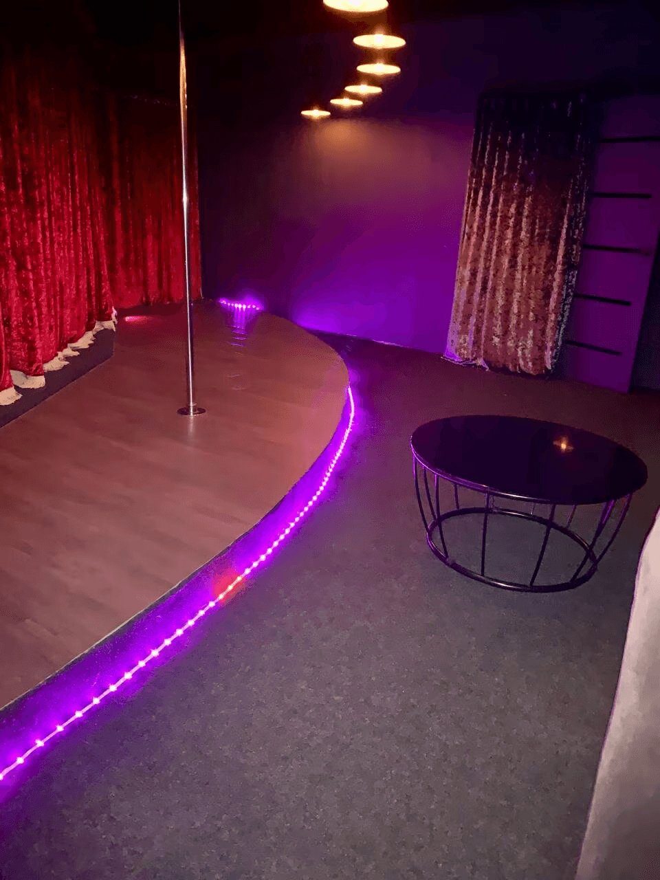 Diamond's Men's Club (Kazan) - Erotic Massage in Kazan, Russia