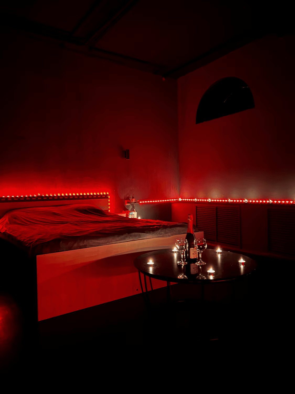 Diamond's Men's Club (Kazan) - Erotic Massage in Kazan, Russia