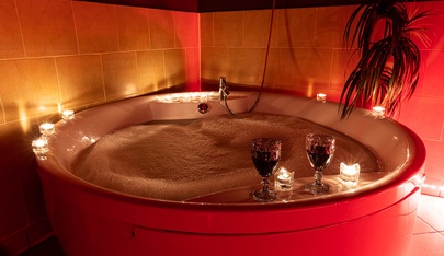Gingerbread Men's Spa - Erotic Massage in Kazan, Russia