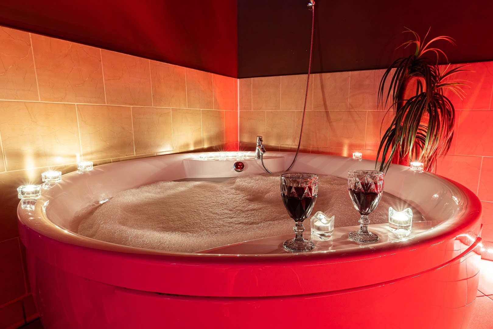 Gingerbread Men's Spa - Erotic Massage in Kazan, Russia
