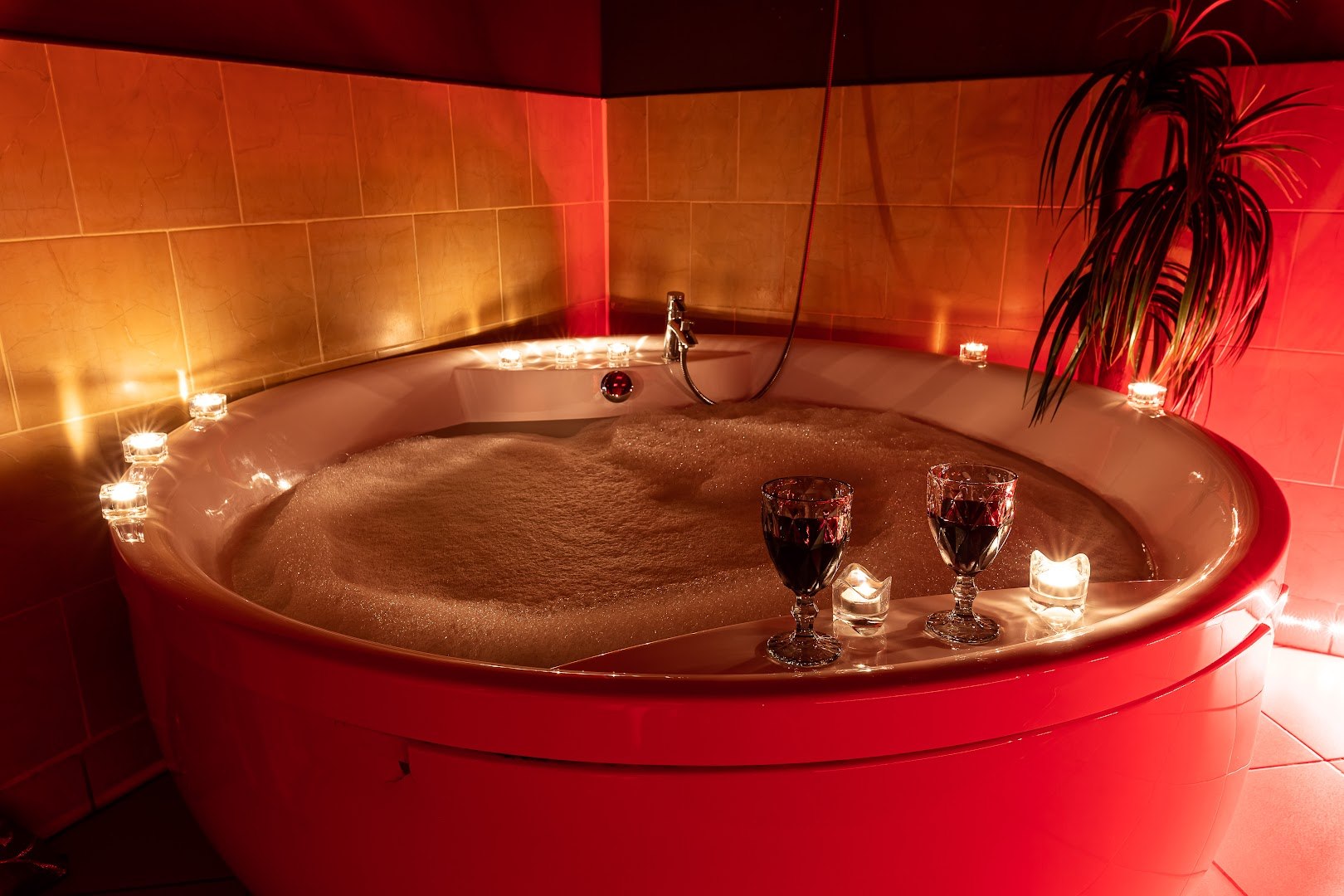 Gingerbread Men's Spa - Erotic Massage in Kazan, Russia