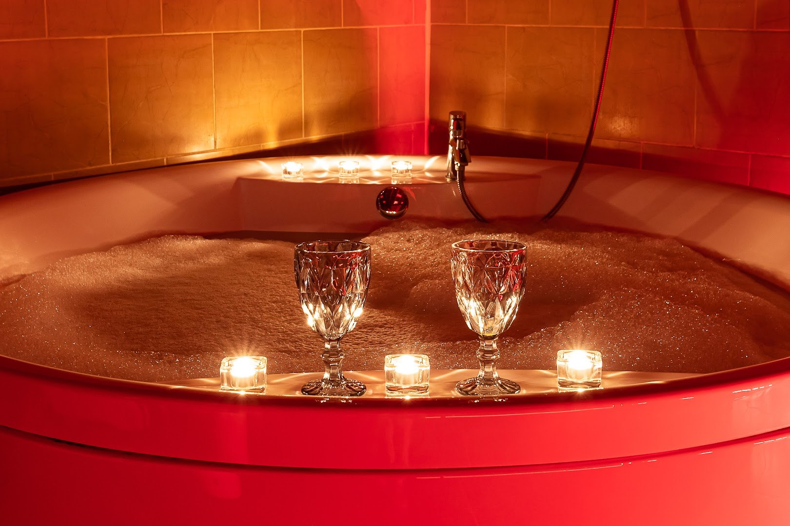 Gingerbread Men's Spa - Erotic Massage in Kazan, Russia