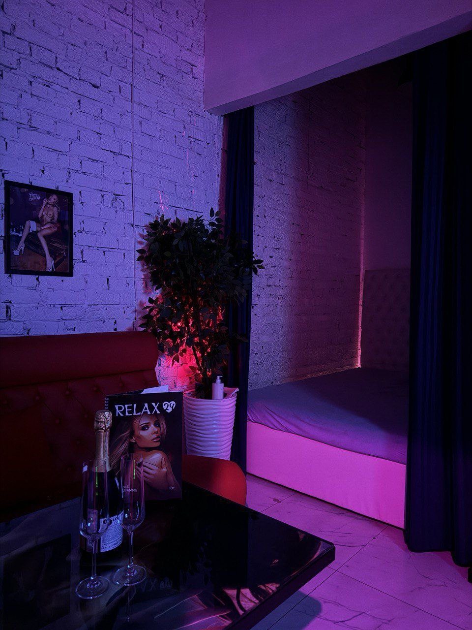 Relax 24 (Fatima Amirkhan St 420126) - Erotic Massage in Kazan, Russia