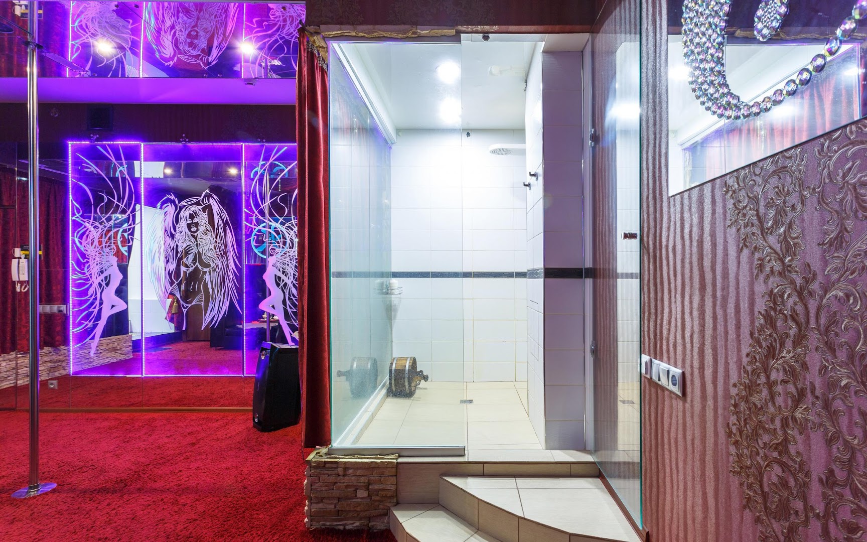 Relax Salon Dari - Erotic Massage in Kazan, Russia