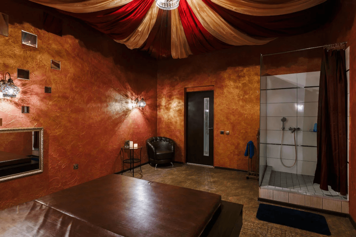 Tsarskiy Relaks Salon - Erotic Massage in Kazan, Russia