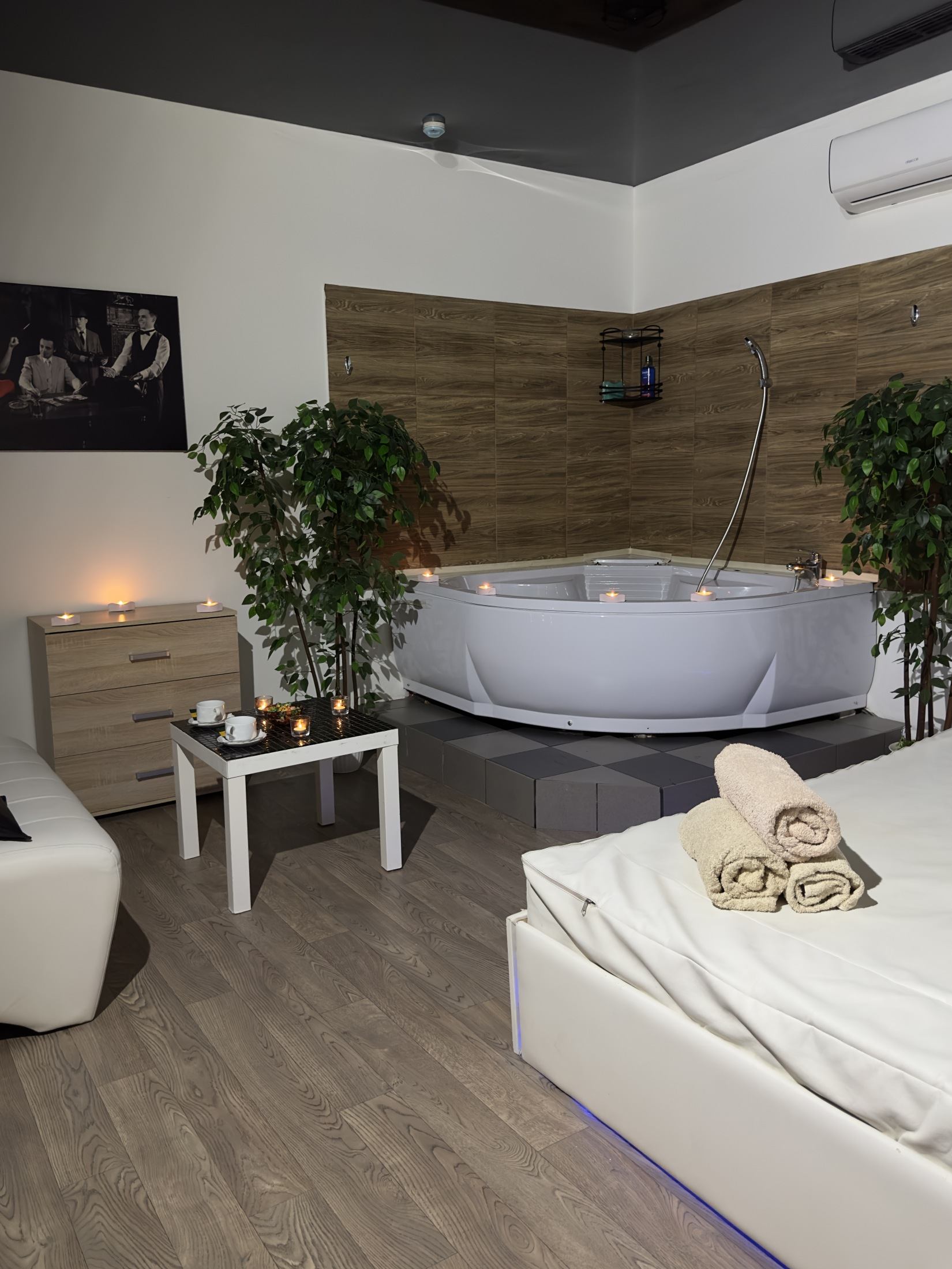 White - Erotic Massage in Kazan, Russia