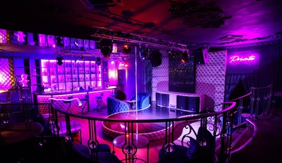 Dolls стриптиз клуб - Nightclub in Kemerovo, Russia
