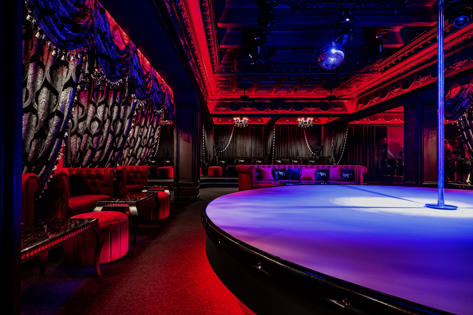 Striptiz-Klub Charli - Nightclub in Kemerovo, Russia