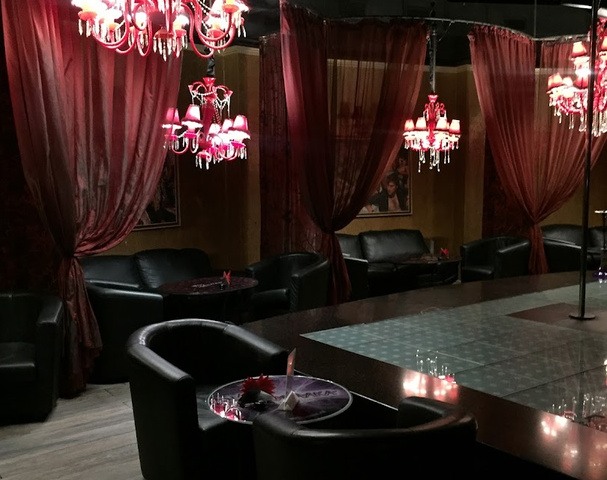 Стриптиз-клуб Zажигалка (Khabarovsk) - Nightclub in Khabarovsk, Russia