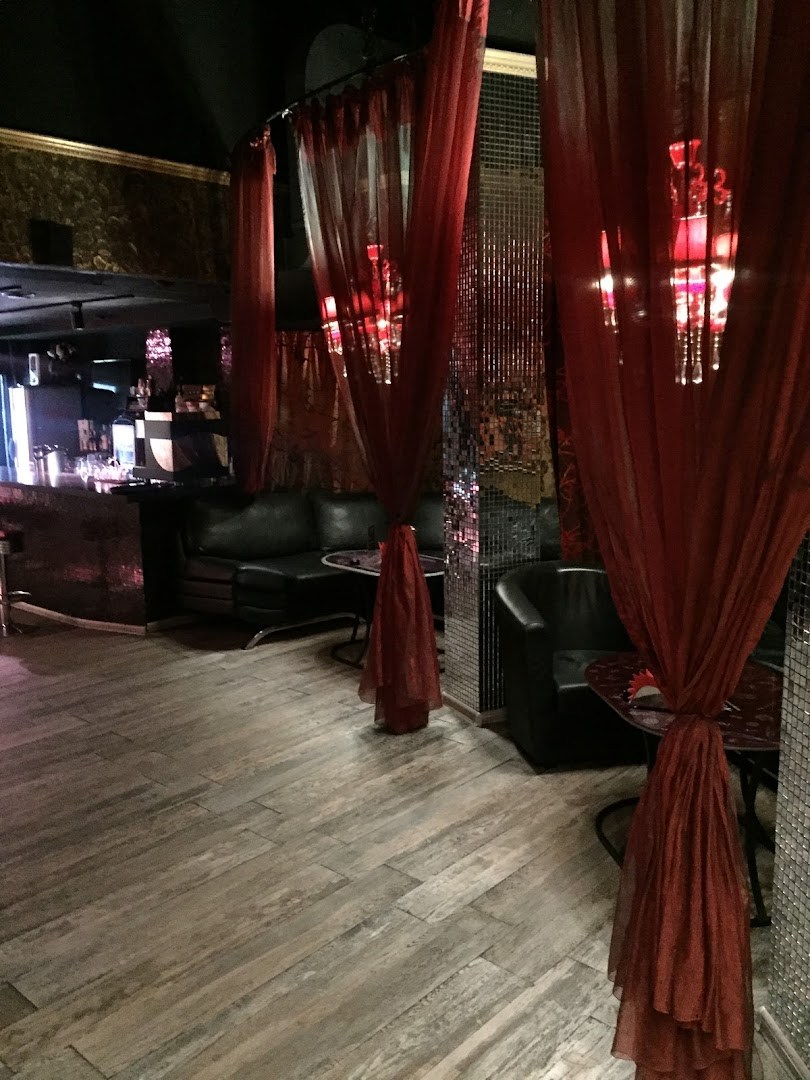 Стриптиз-клуб Zажигалка (Khabarovsk) - Nightclub in Khabarovsk, Russia