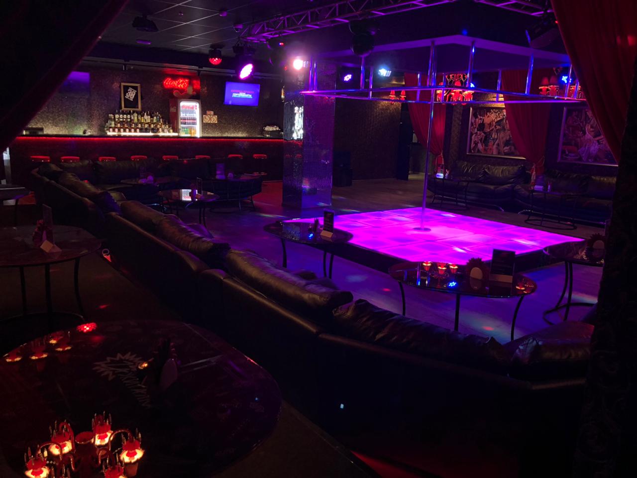 Стриптиз-клуб Zaжигалка - Nightclub in Kirov, Russia