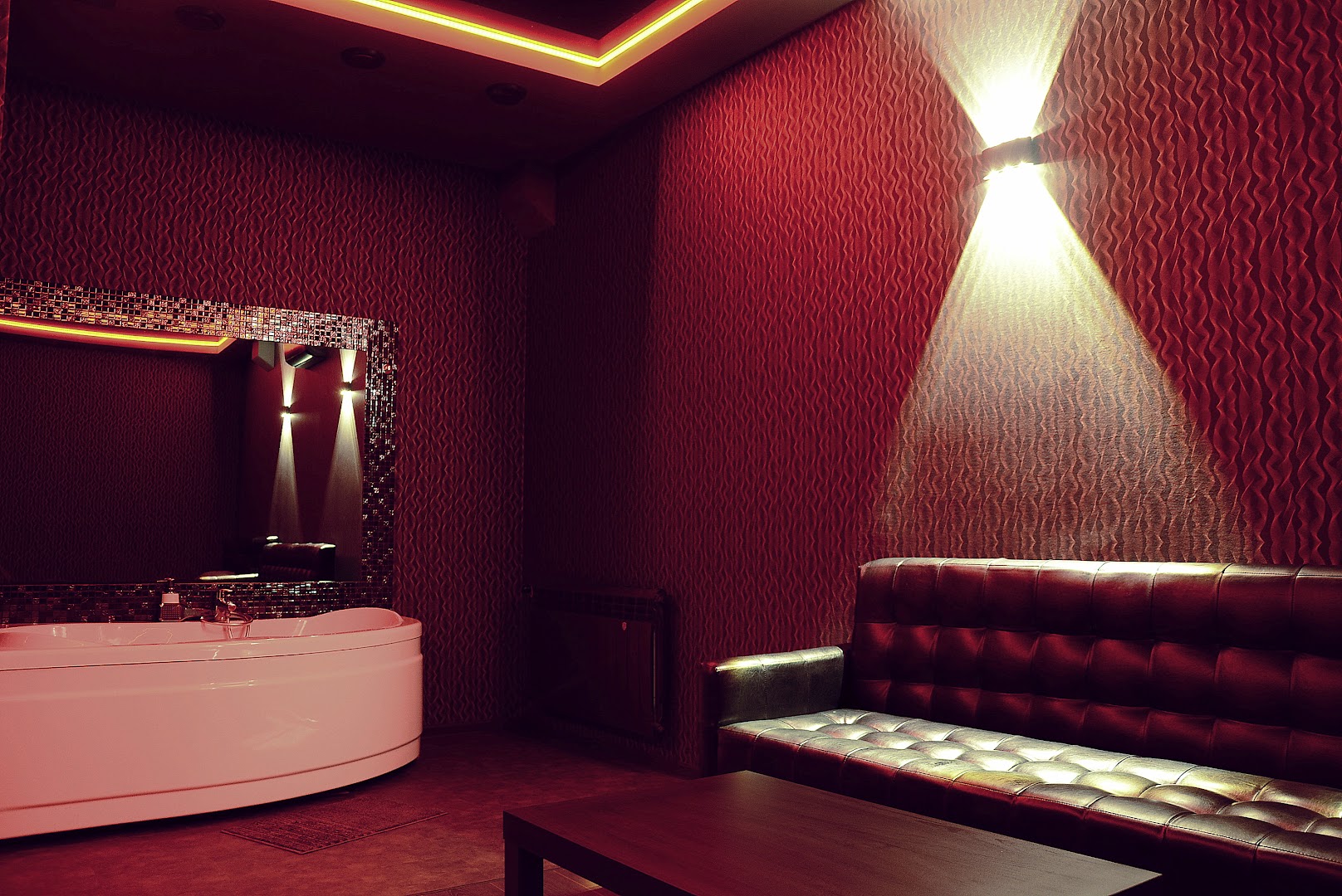 Muzhskoy Klub Kapriz - Erotic Massage in Krasnodar, Russia