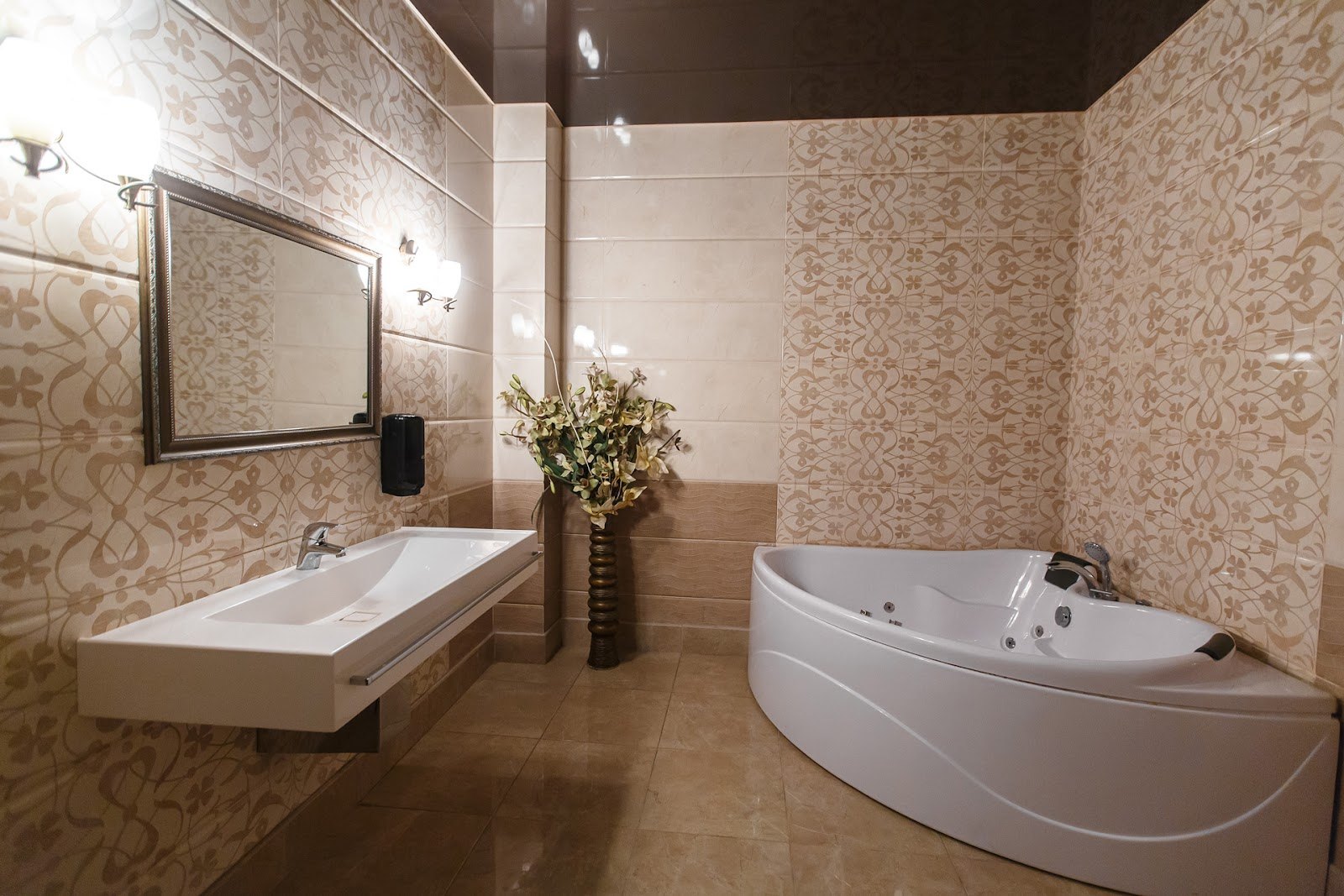 Salon Eroticheskogo Massazha  - Erotic Massage in Krasnodar, Russia