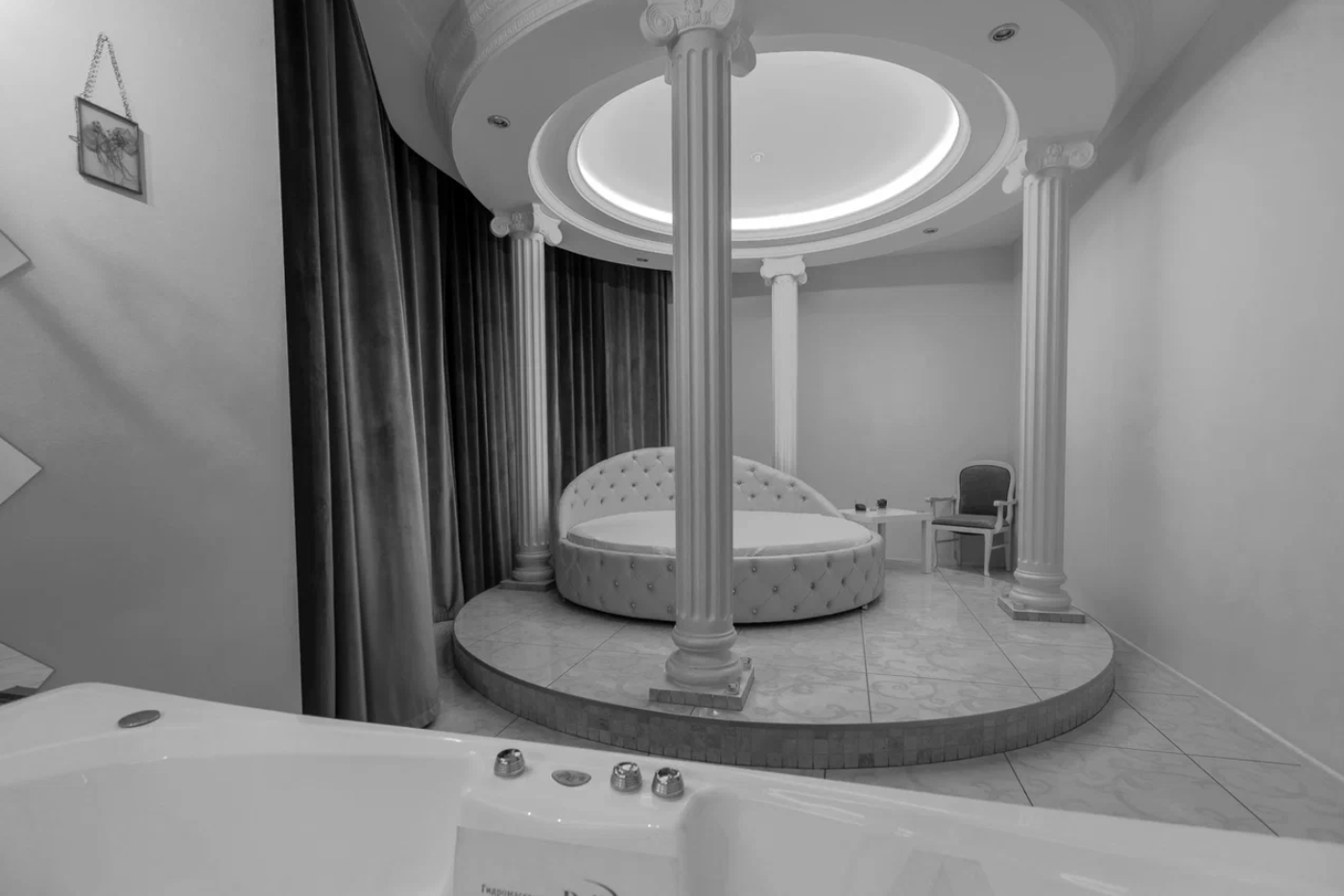 Мужской стриптиз клуб "Baccarat" - Nightclub in Krasnodar, Russia