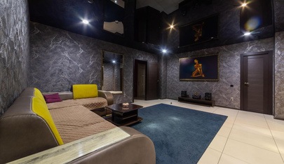 Goldengirls - Erotic Massage in Krasnoyarsk, Russia