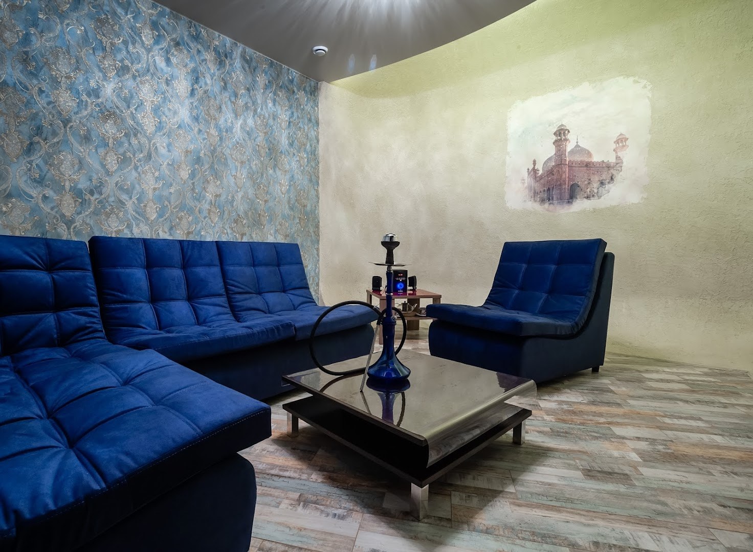 Goldengirls - Erotic Massage in Krasnoyarsk, Russia