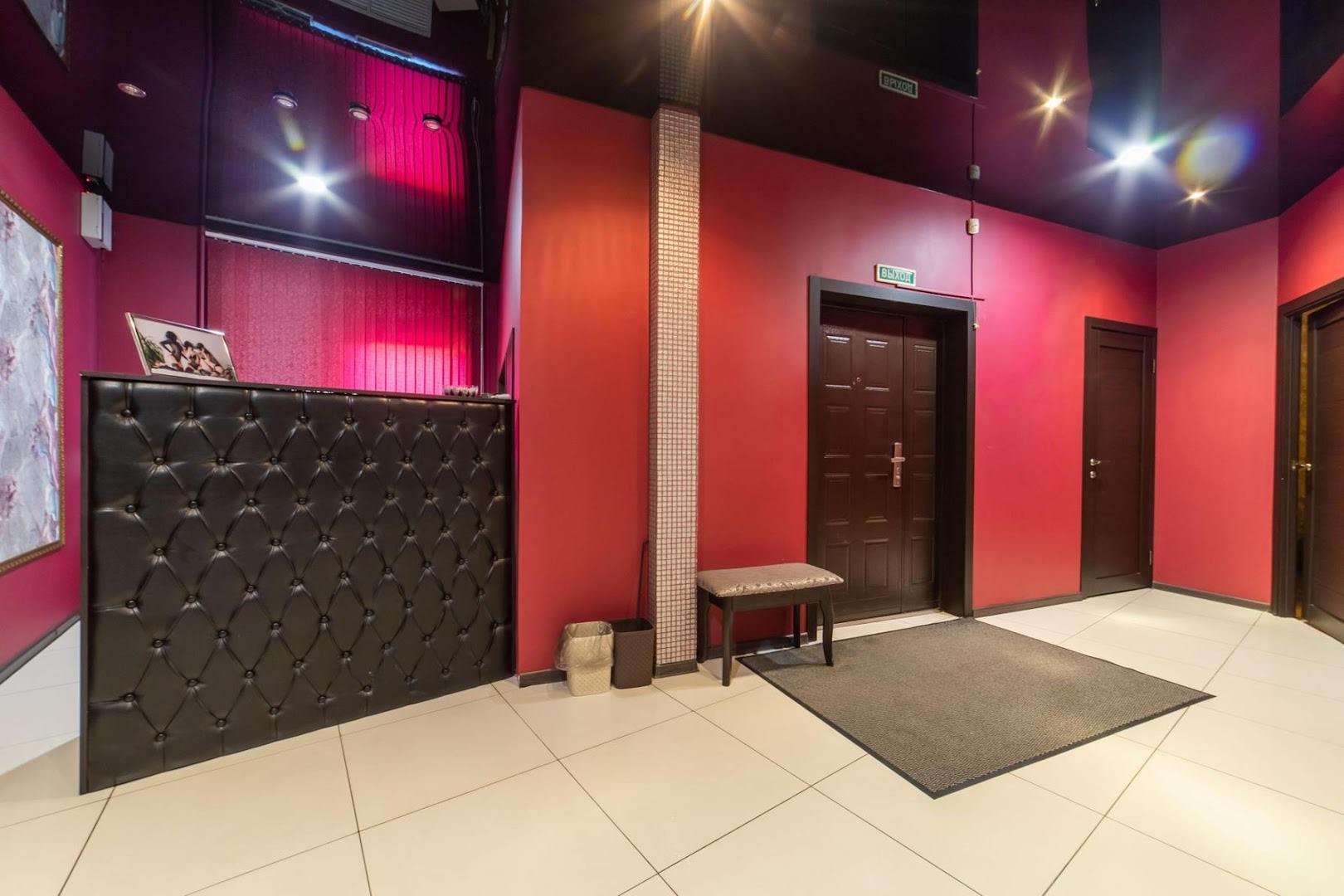 Goldengirls - Erotic Massage in Krasnoyarsk, Russia
