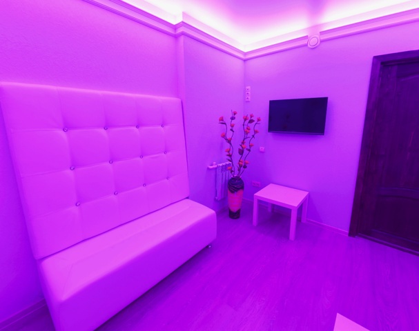 Men's Club Lips Relax Salon - Erotic Massage in Krasnoyarsk, Russia