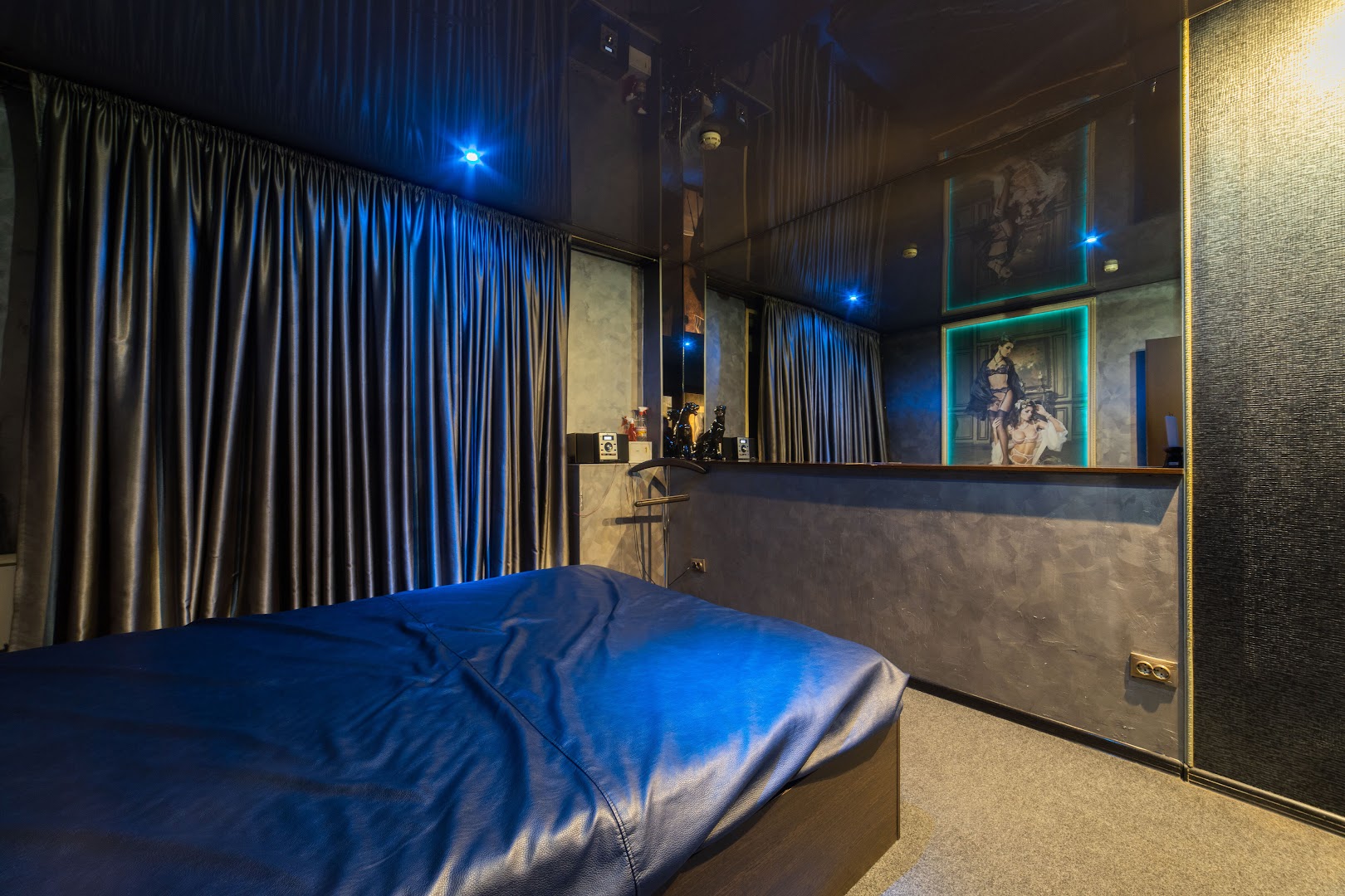 Night Party - Erotic Massage in Krasnoyarsk, Russia