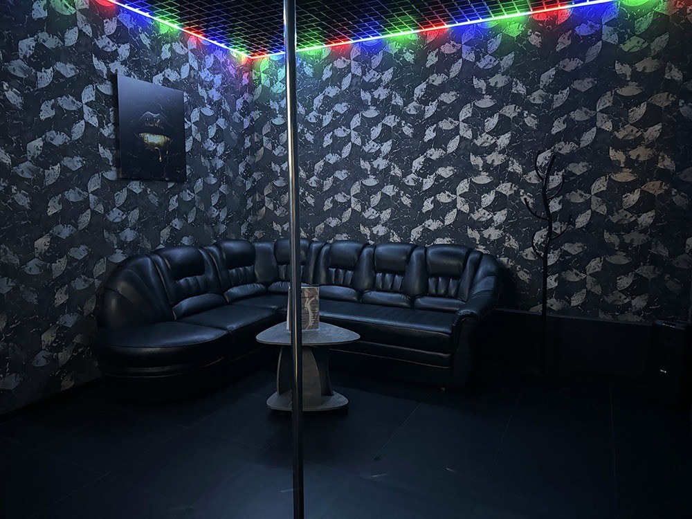 Relax Salon Egoist - Erotic Massage in Krasnoyarsk, Russia