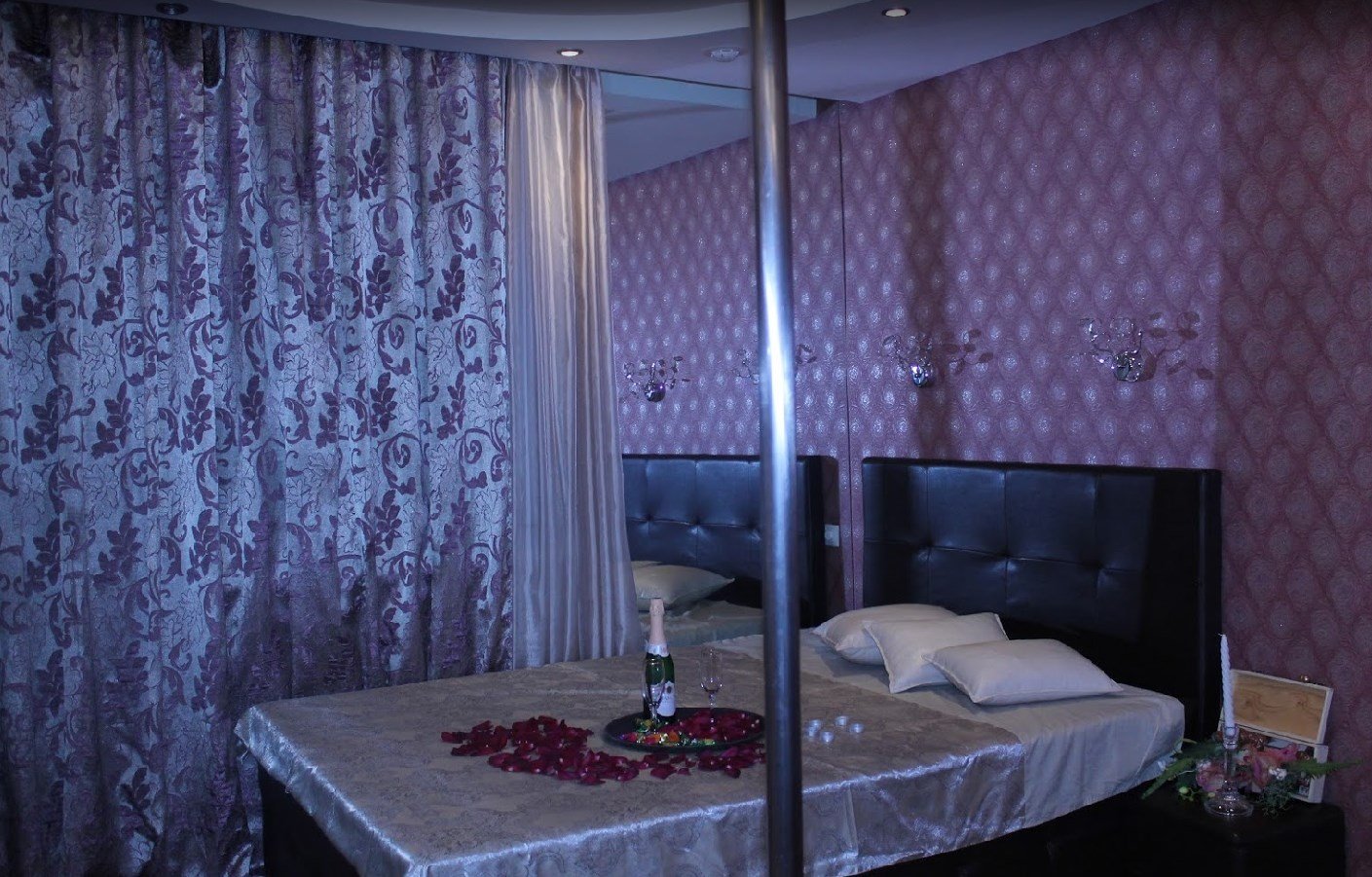 The Men's Club La Gloria - Erotic Massage in Krasnoyarsk, Russia