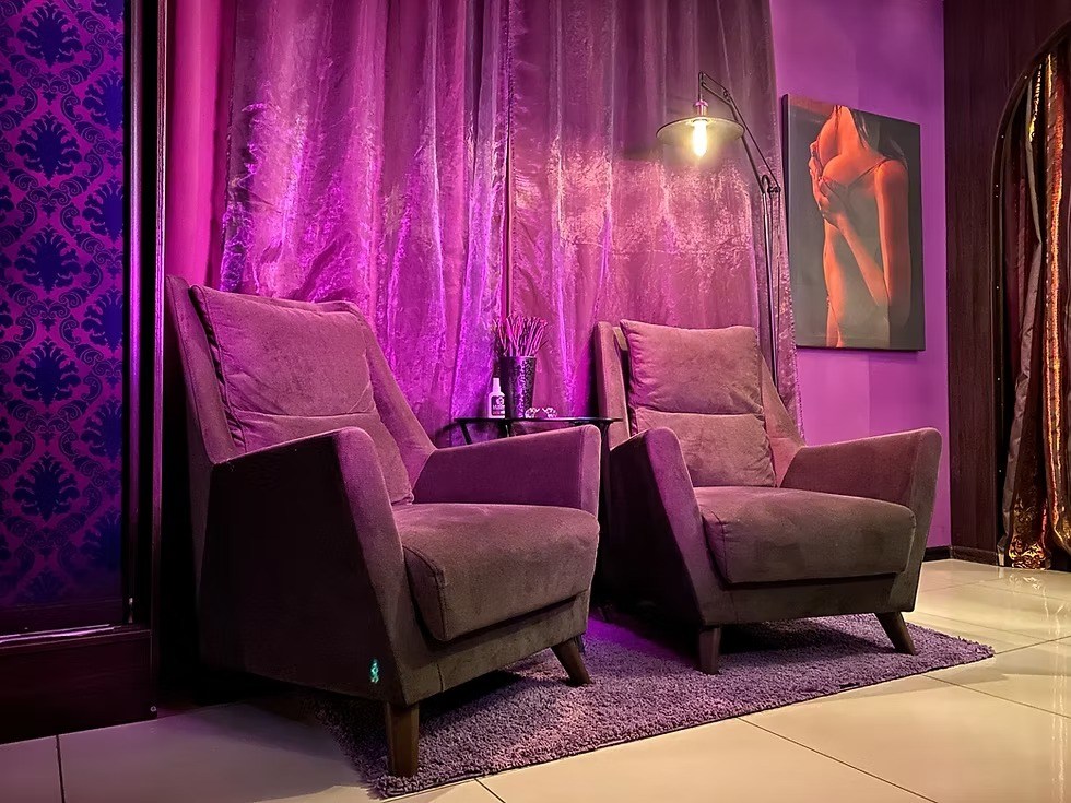 The Men's Club La Gloria - Erotic Massage in Krasnoyarsk, Russia