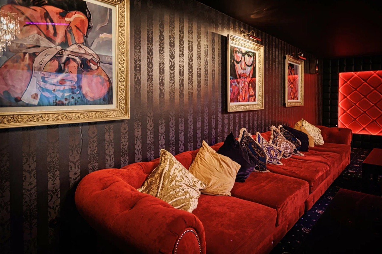 Amsterdam, Night Bar - Nightclub in Krasnoyarsk, Russia