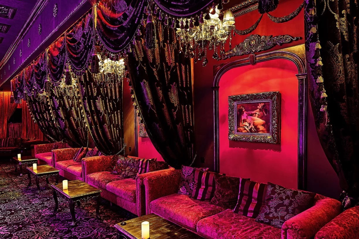 Стриптиз клуб Чарли (Charlie's Strip Club) - Nightclub in Krasnoyarsk, Russia