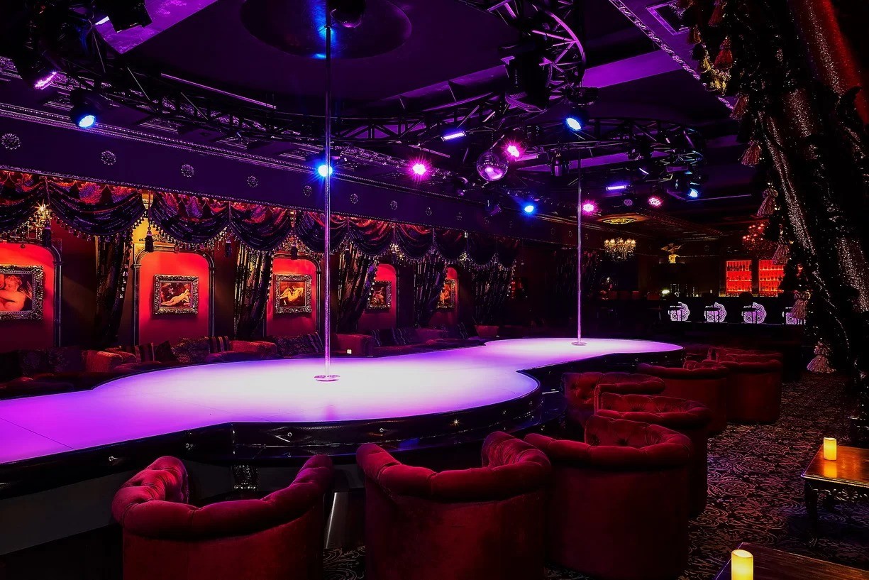 Стриптиз клуб Чарли (Charlie's Strip Club) - Nightclub in Krasnoyarsk, Russia