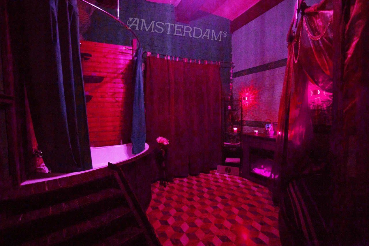 Amsterdam - Kurgan - Erotic Massage in Kurgan, Russia