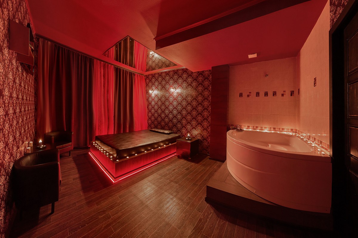 Men's Club Rasputin - Erotic Massage in Kurgan, Russia