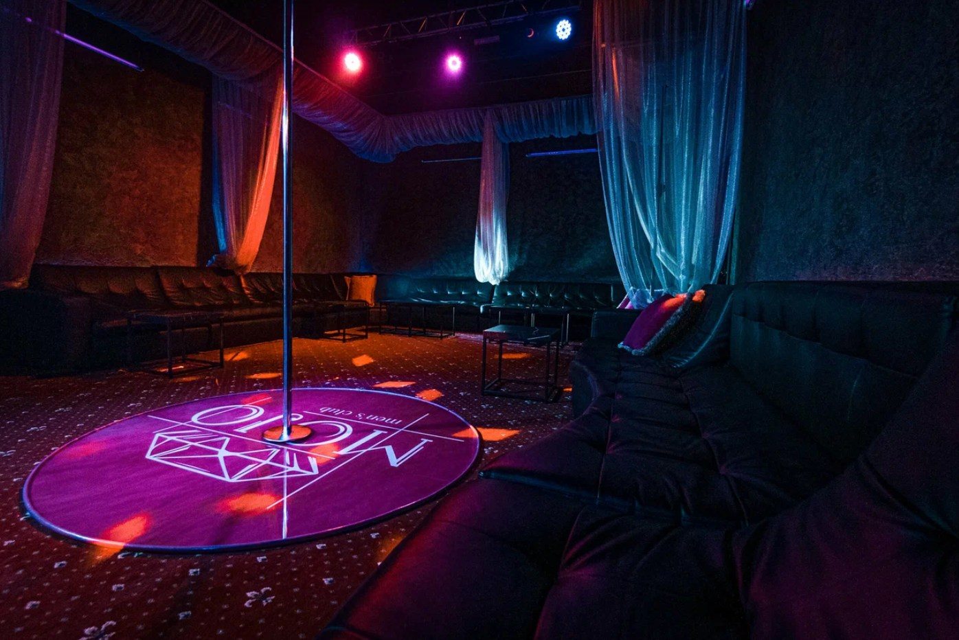Modzho, Striptiz-Klub - Nightclub in Magnitogorsk, Russia