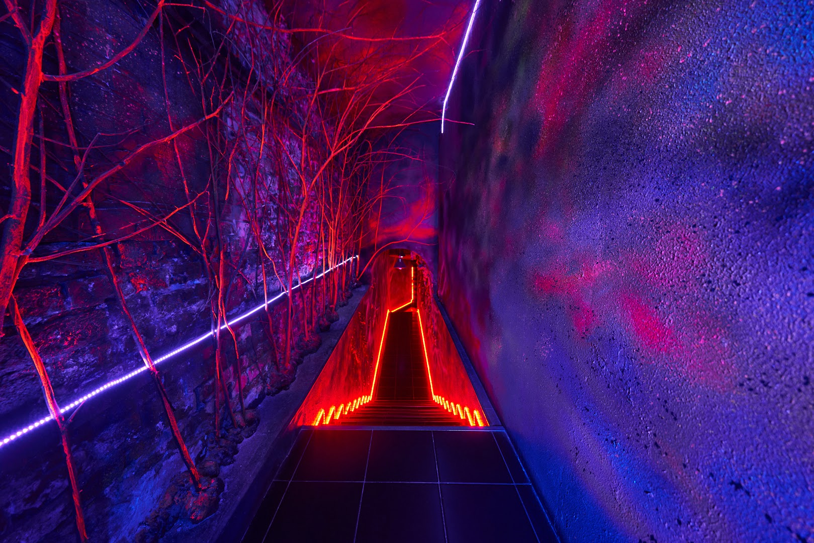 Alibi Moscow Men's Club - Erotic Massage in Moscow, Russia