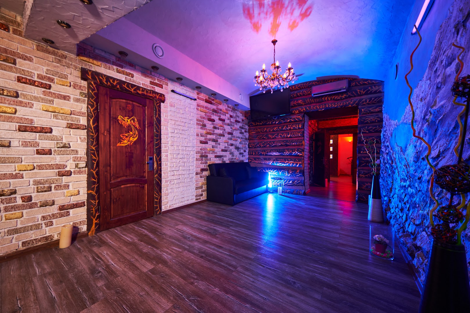 Alibi Moscow Men's Club - Erotic Massage in Moscow, Russia