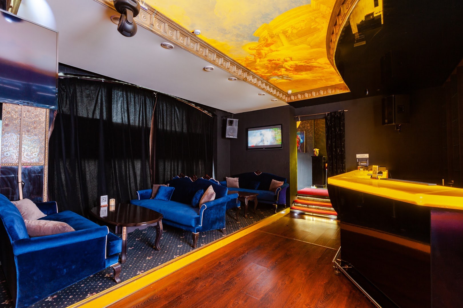Alibi Moscow Men's Club - Erotic Massage in Moscow, Russia