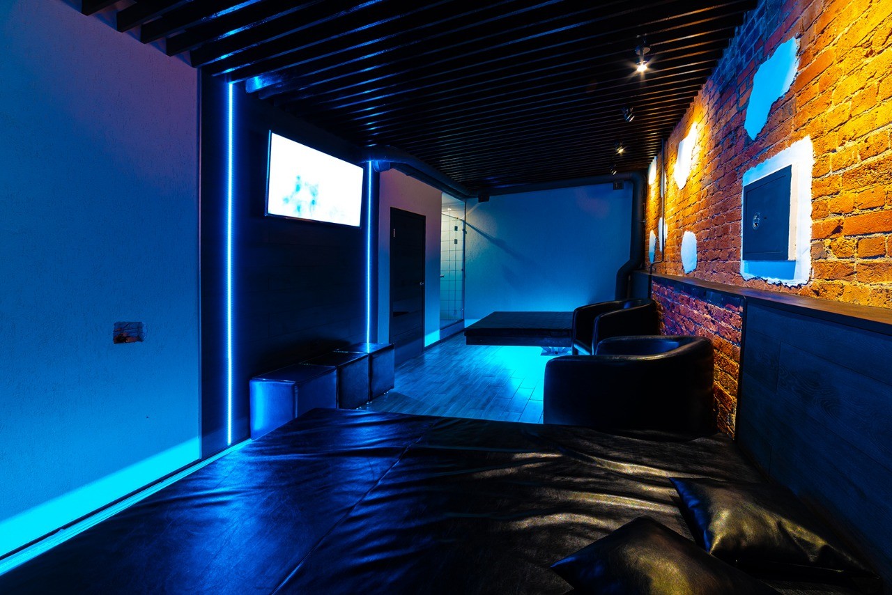 Erotic Salon Play - Erotic Massage in Moscow, Russia