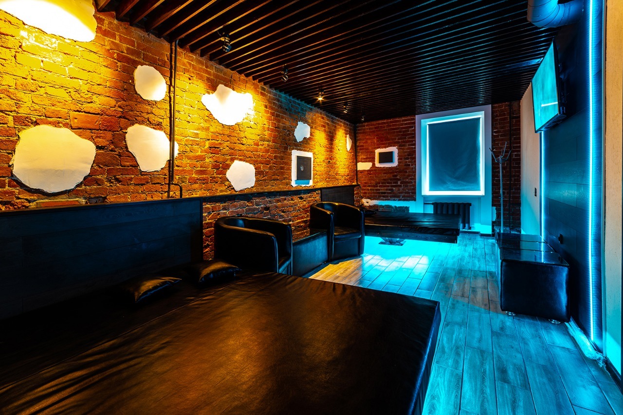 Erotic Salon Play - Erotic Massage in Moscow, Russia