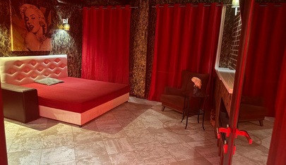 Foxy-Spa Men's Club - Erotic Massage in Moscow, Russia