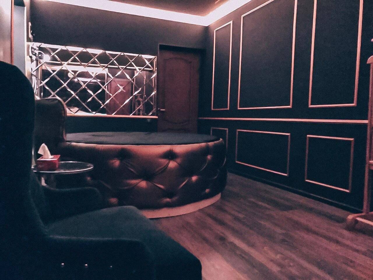 Graff - Erotic Massage in Moscow, Russia