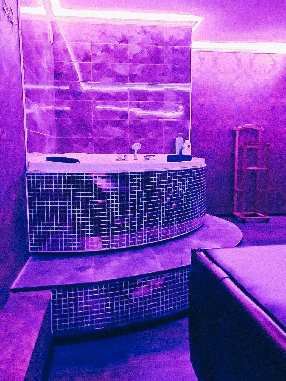 Graff - Erotic Massage in Moscow, Russia