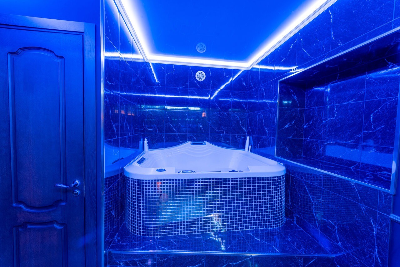 Graff - Erotic Massage in Moscow, Russia